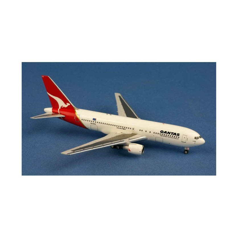 1/400 Qantas B767-200