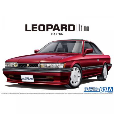 1/24 Nissan UF31 Leopard 3.0 Altima '86