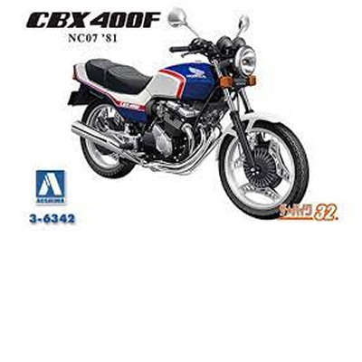 1/12 Honda NC07 CBX400F Pearl candy blue/Pearl shell white '81