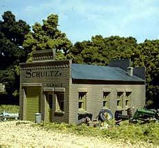 HO Schultzs Garage