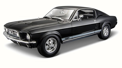 1/18 1967 Ford Mustang Fastback - black