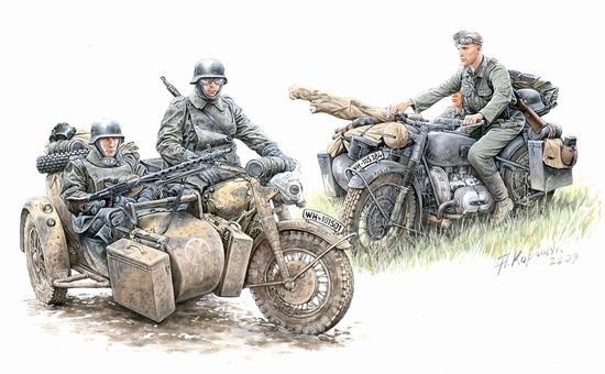1/35 WWII German Motorcycle Troops on the Move (4)