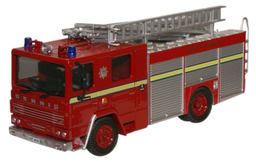 1/76 Dennis RS Fire Appliance - red 1/76 Dennis RS Fire Appliance - red
