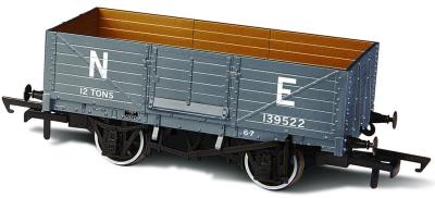 00 6 Plank Wagon LNER E139522