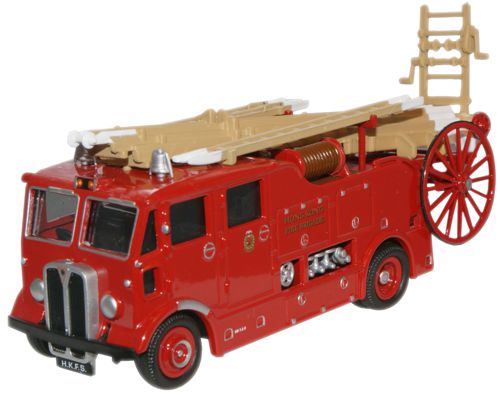 1/76 AEC Regent III Fire Engine-red