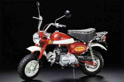 1/6 Honda Monkey 2000 Anniversary