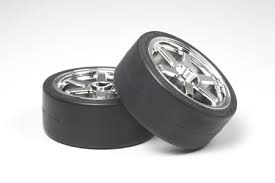 6 Spoke Wheel w/Drift Tyres 26mm (2)