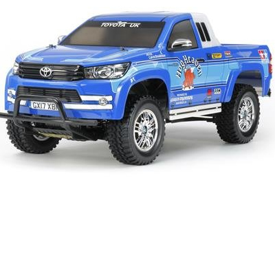 1/10 Toyota Hilux Extra Cab (CC-01) 1/10 Toyota Hilux Extra Cab (CC-01)