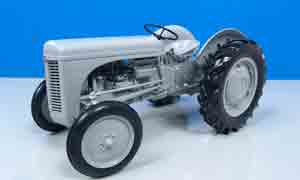 1/16 Massey Ferguson TEA 20 Grey