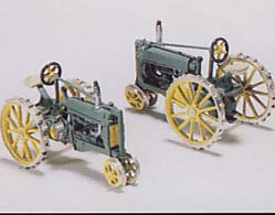 2 John Deere Tractors (1929-38)kitset